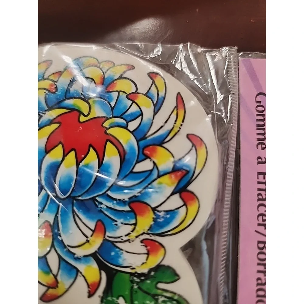 Ed‎ Hardy Designer Pencil Eraser Flower Shaped Blue Colorful Design NEW